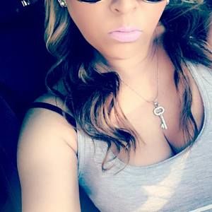 Meet your Posher, Laura marie